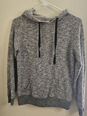 Aeropostale Heather Gray Knit Hoodie with Black Accents